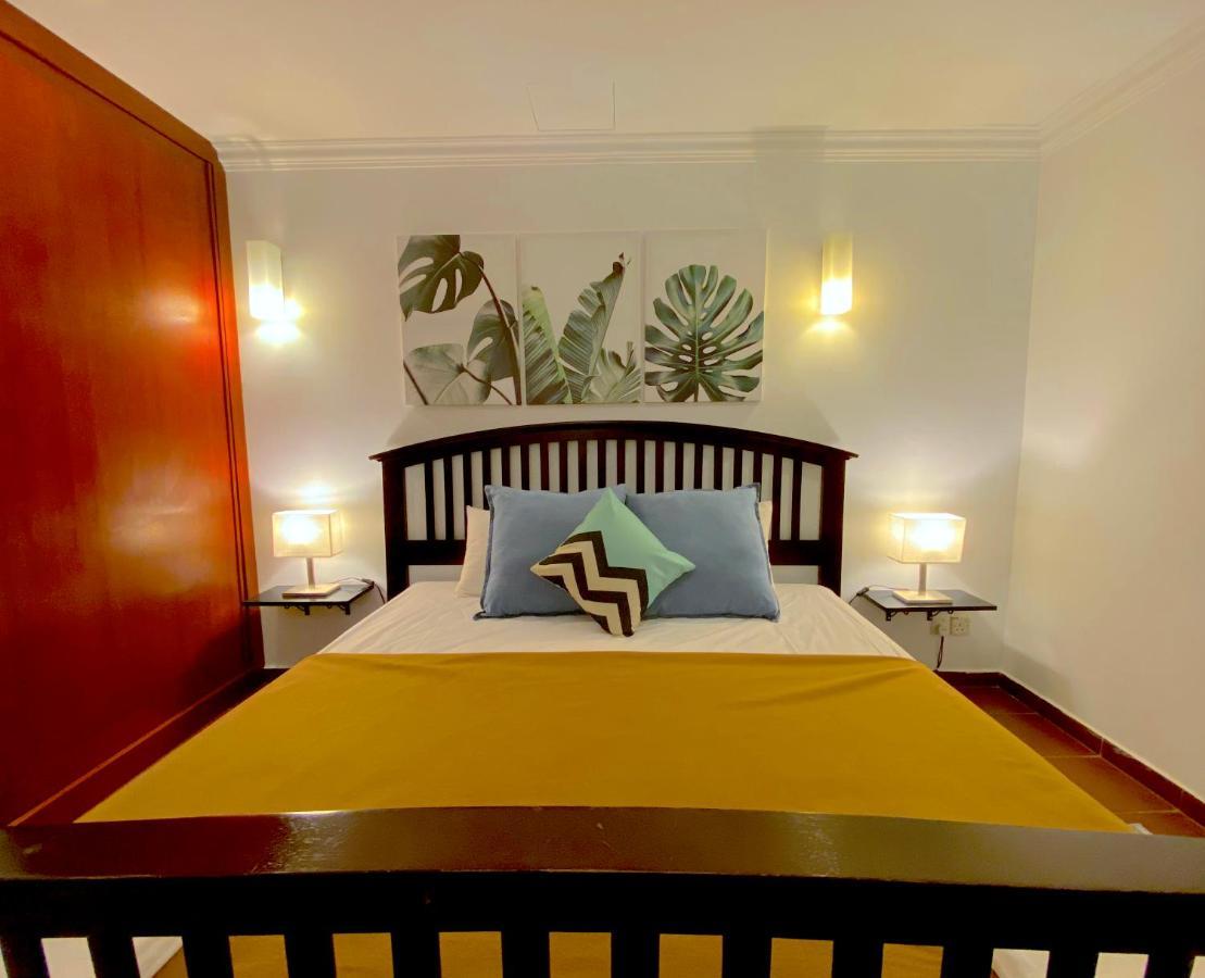 12Haven Stunning Seaside Luxury Villa Pd With Kids Pool ポートディクソン エクステリア 写真