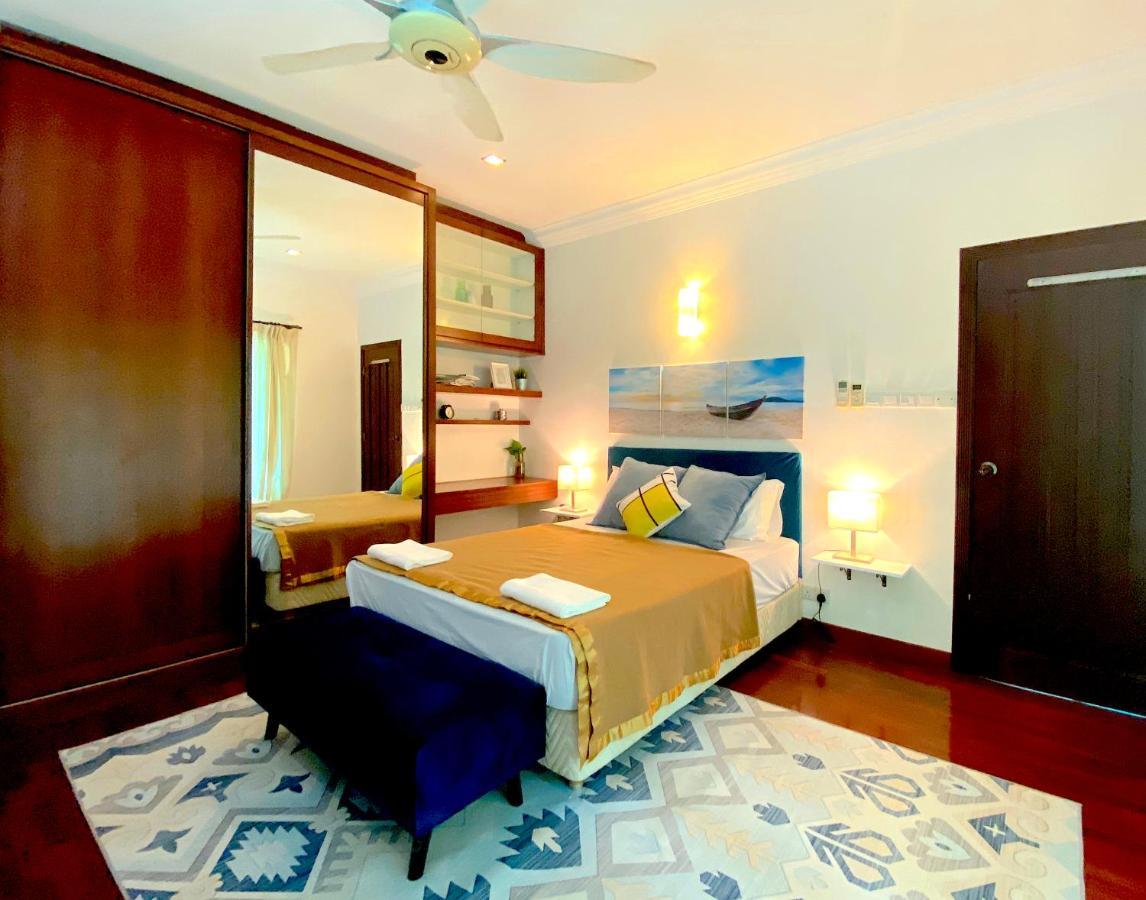 12Haven Stunning Seaside Luxury Villa Pd With Kids Pool ポートディクソン エクステリア 写真
