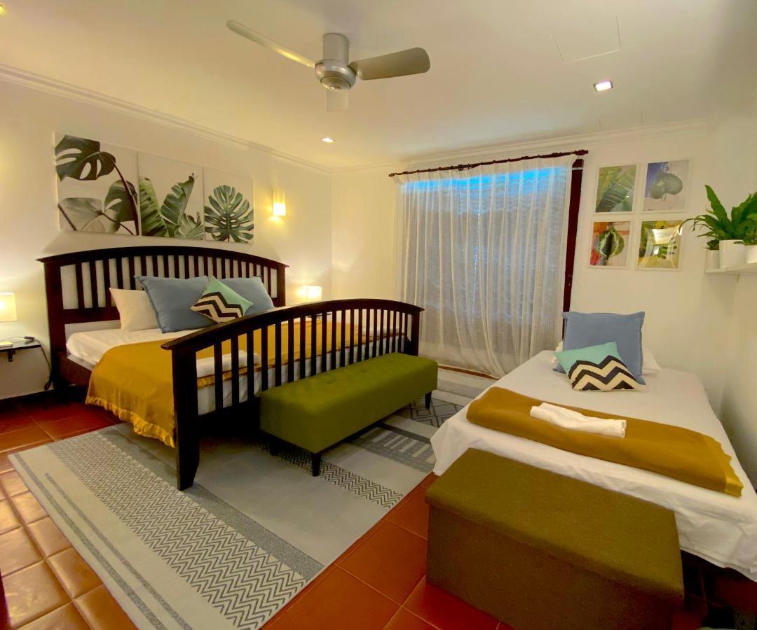 12Haven Stunning Seaside Luxury Villa Pd With Kids Pool ポートディクソン エクステリア 写真