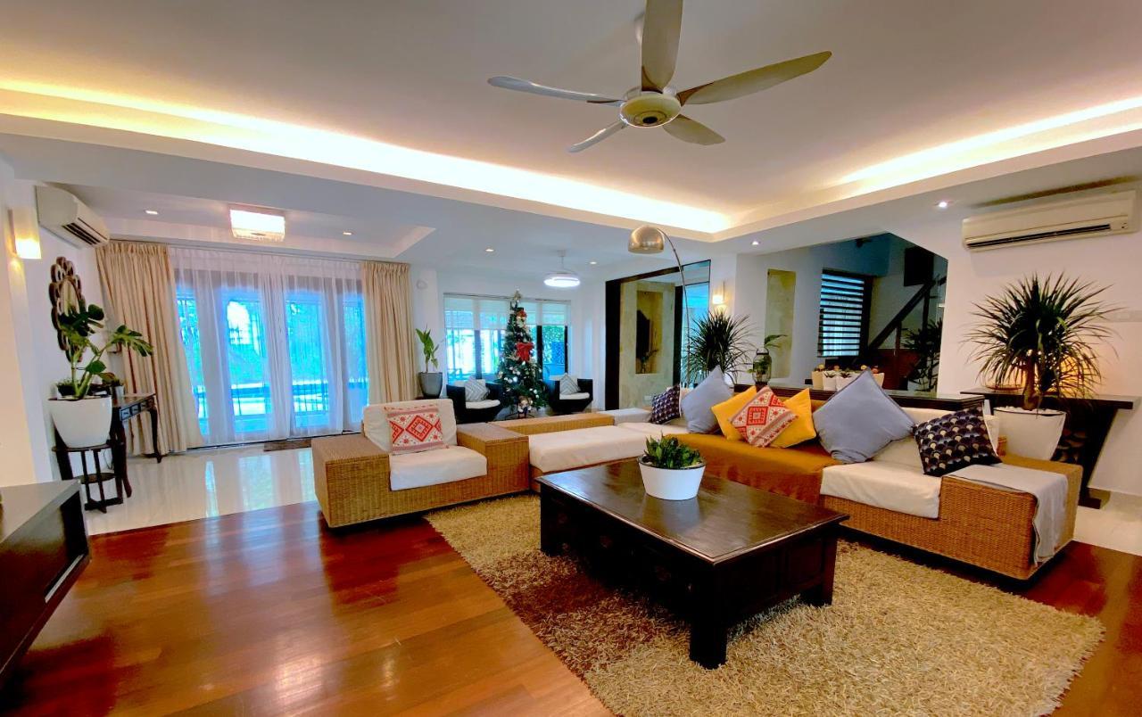 12Haven Stunning Seaside Luxury Villa Pd With Kids Pool ポートディクソン エクステリア 写真