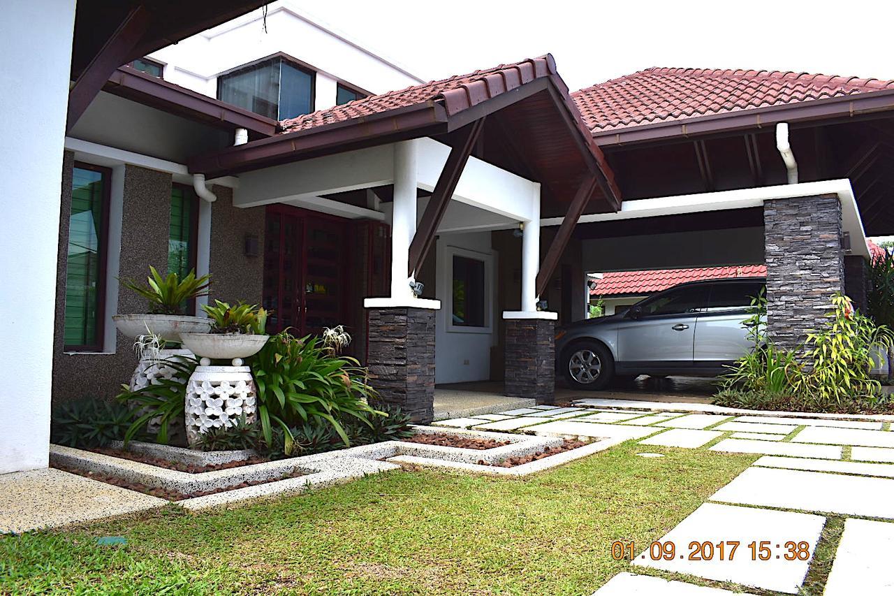 12Haven Stunning Seaside Luxury Villa Pd With Kids Pool ポートディクソン エクステリア 写真