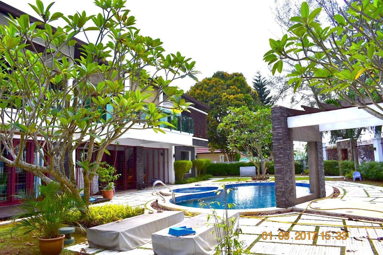 12Haven Stunning Seaside Luxury Villa Pd With Kids Pool ポートディクソン エクステリア 写真